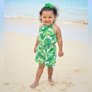Janie and Jack palm leaf short romper/ jumpsuit. Like new beautiful outfit